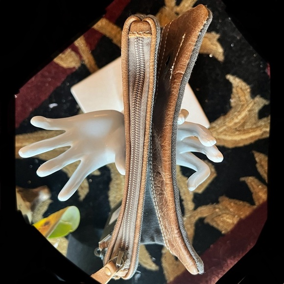 Myra Bag ADVENTURE BEGINS Distressed Pouch Wristlet Pouch Zip Pouch Clutch NEW - Picture 10 of 13